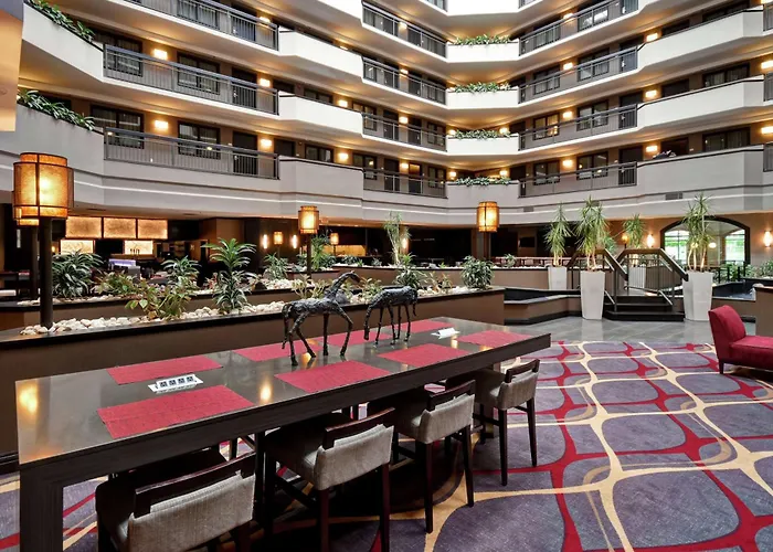 Embassy Suites By Hilton Dulles Airport