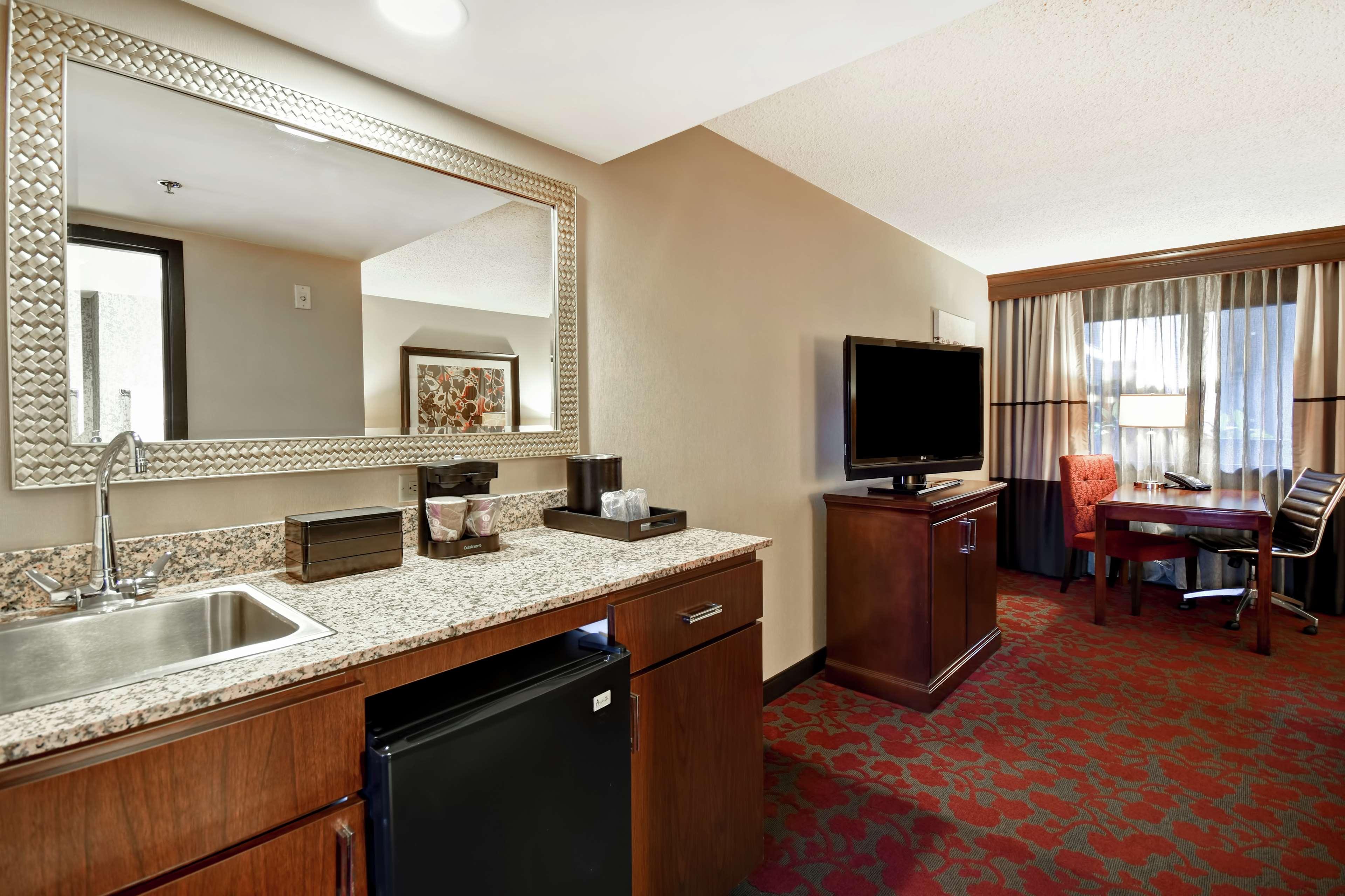 Embassy By Hilton Dulles Airport