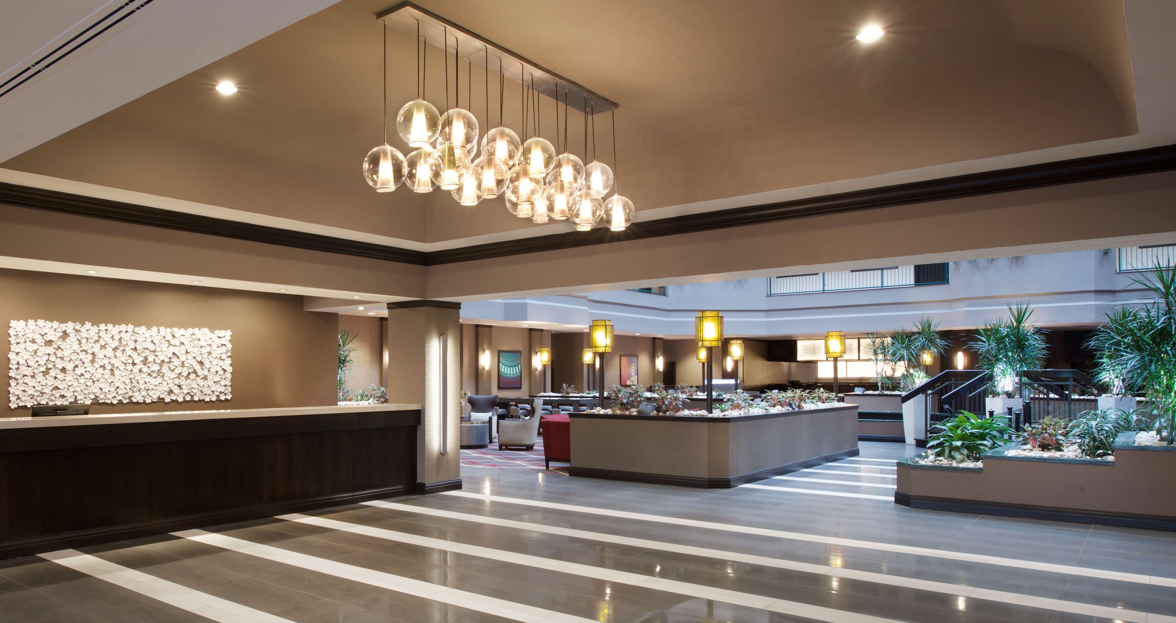 Hotel Embassy By Hilton Dulles Airport Herndon